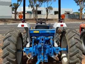 Ford 2120 4WD Tractor, 598 Hrs - picture2' - Click to enlarge