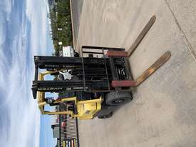 Used 2,500kg Capacity LPG Forklift - picture1' - Click to enlarge
