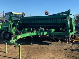 John Deere 1590 Seed Drill - picture0' - Click to enlarge