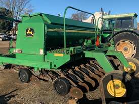 John Deere 1590 Seed Drill - picture1' - Click to enlarge