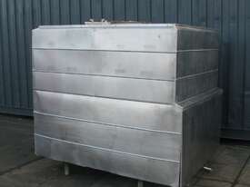 Jacketed Stainless Steel Holding Tank Vat - 3000L - Wilson Tyler - picture0' - Click to enlarge