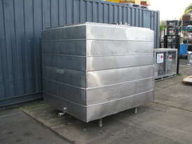 Jacketed Stainless Steel Holding Tank Vat - 3000L - Wilson Tyler - picture0' - Click to enlarge