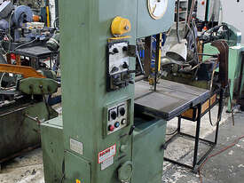 OA8 Vertical Bandsaw  - picture0' - Click to enlarge