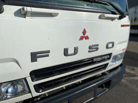 Fuso FK 6.0 Fighter Service Body Truck - picture2' - Click to enlarge