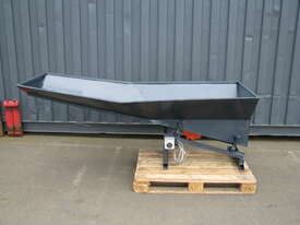 Large Vibrating Vibratory Tray Feeder - picture0' - Click to enlarge
