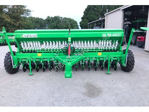 2018 AGROLEAD 4000/31T