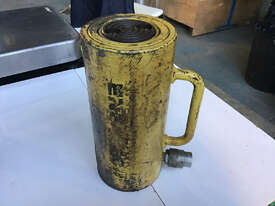 Enerpac Single, Portable Portable Hydraulic Cylinder - Lifting Type, RC506, 50T, 159mm stroke - picture1' - Click to enlarge