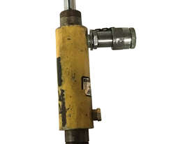 Enerpac 4 Ton Hydraulic Cylinder Double Acting RD43 - Used Item - picture0' - Click to enlarge