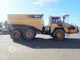 2007 MOXY MT41 6X6 ARTICULATED WATER CART - picture0' - Click to enlarge