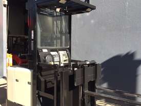 Crown SP3015 Electric Stock Order Picker - Refurbished - picture1' - Click to enlarge