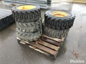 5 x Bobcat Wheels f/w Tyres - picture0' - Click to enlarge