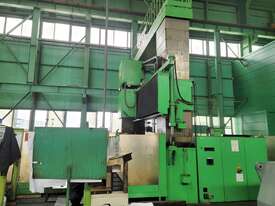 2005 SNK Japan RB-350F 5-axis Double Column Machining Centre - picture1' - Click to enlarge