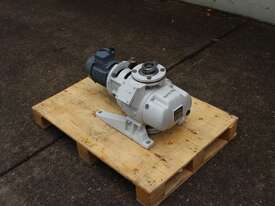 Vacuum Pump Roots Type Blower. - picture6' - Click to enlarge