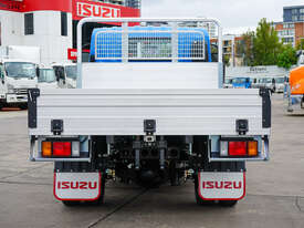 2021 Isuzu NLR 45-150 SWB  - picture2' - Click to enlarge