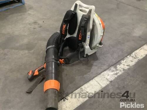 Stihl BR700 Backpack Blower