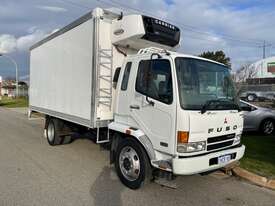 Truck Fridge Freezer Mitsubishi Fighter 6 tonne 240HP SN1133 1HCR165 - picture2' - Click to enlarge