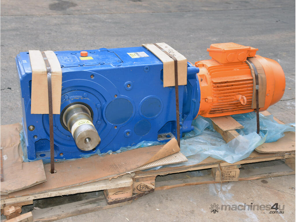 New ROSSI MOTORIDUTTORI / WEG MRC21 250 U02A Gearboxes in OTTOWAY, SA
