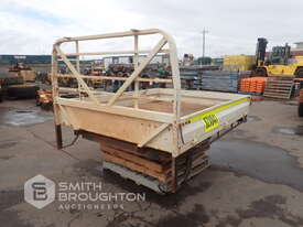 STEEL UTE TRAY - picture0' - Click to enlarge