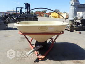 VICON 3 POINT LINKAGE PTO SPREADER - picture1' - Click to enlarge