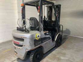 Nissan 2.5t LPG forklift *low hours* - picture1' - Click to enlarge
