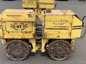 Wacker RT560 Trench Roller Compactor - picture1' - Click to enlarge