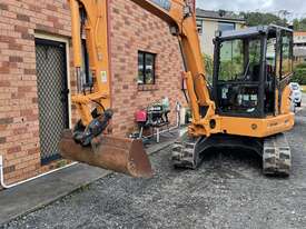 Case excavator  - picture0' - Click to enlarge