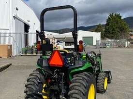 2018 John Deere 3038E Compact Ut Tractors - picture1' - Click to enlarge