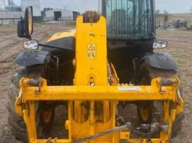 Private Used JCB 531-70 AGRI - picture0' - Click to enlarge