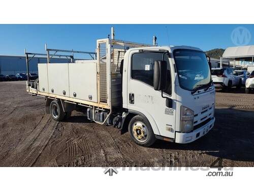 Isuzu NH NLR