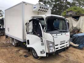 2015 Isuzu NLR200 - picture0' - Click to enlarge