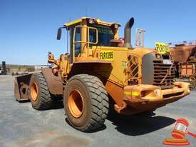 2016 VOLVO L110F WHEELED LOADER - picture1' - Click to enlarge