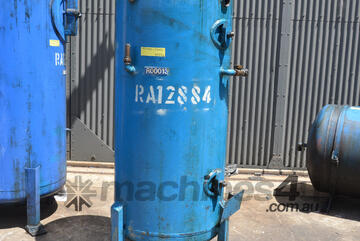 775L Compressed Air Receiver Cylinder Vertical Vessel Pressure release valve