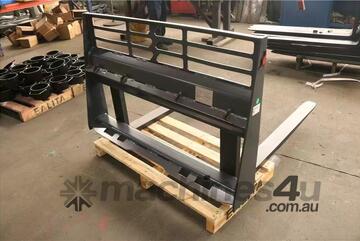 Roo Attachments Bobcat Forks 2Ton capacity