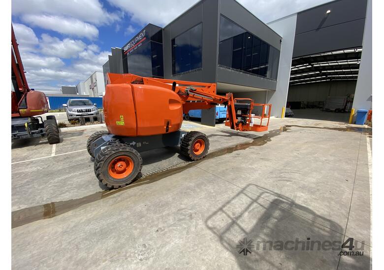 JLG 450AJ Diesel All Terrain Boom Lift