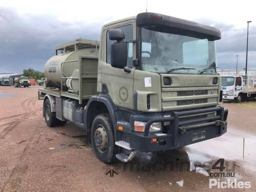 2002 Scania P114