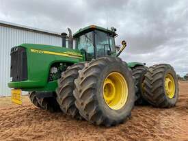 John Deere 9520 4WD - picture1' - Click to enlarge