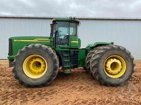 John Deere 9520 4WD - picture2' - Click to enlarge