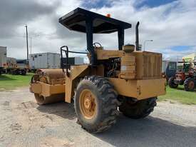 1984 Ingersoll Rand SP56DD Flat Drum 10 Ton Vibrating Roller - picture2' - Click to enlarge