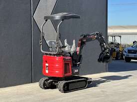 UHI KOOP 10HP Mini Excavator UME10T Swing Boom, 9 Attachments - picture2' - Click to enlarge