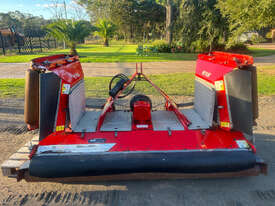 Trimax Stealth  Slasher Hay/Forage Equip - picture1' - Click to enlarge