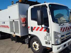 Isuzu NQR450 - picture0' - Click to enlarge