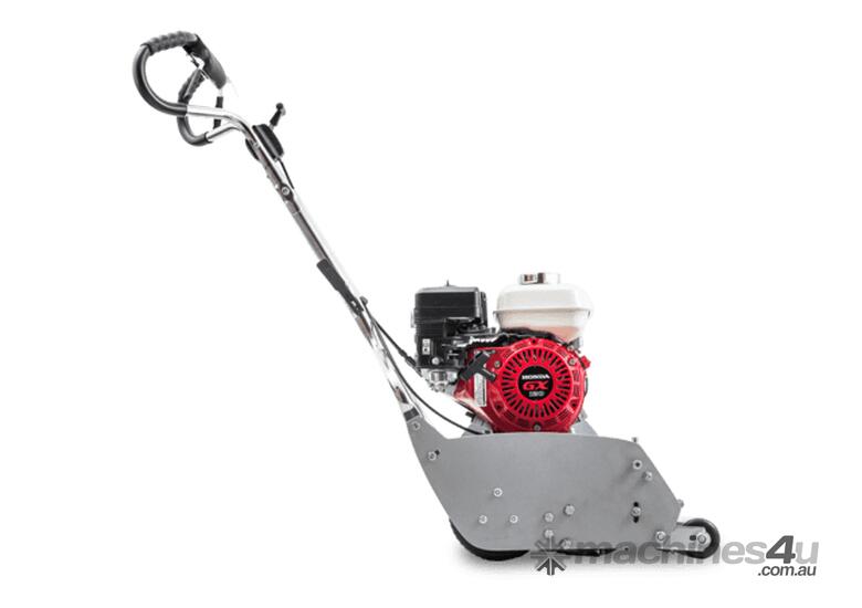 caption Bushranger 660PCM Series Twin Drive Cylinder Mower
