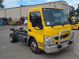 Fuso Canter - picture0' - Click to enlarge