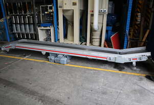 Motorised Belt Conveyor - 4.95m long - Swisslog