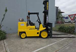 Biondo - Hyster 7t Compact Forklift S700XL