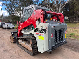 Takeuchi TL10 Skid Steer Loader - picture2' - Click to enlarge