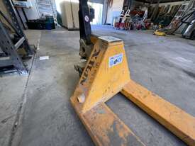 Pallet Jack - picture2' - Click to enlarge