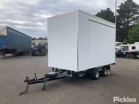 2014 Better Trailers Tandem Axle Enclosed Trailer - picture1' - Click to enlarge