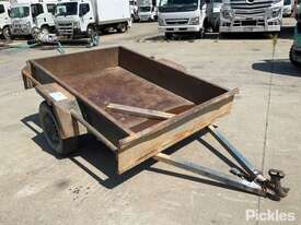 2002 Unbranded Single Axle Box Trailer - picture0' - Click to enlarge