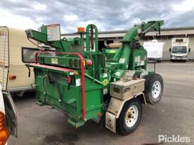 2019 Bandit Industries 12XP Single Axle Wood Chipper - picture2' - Click to enlarge